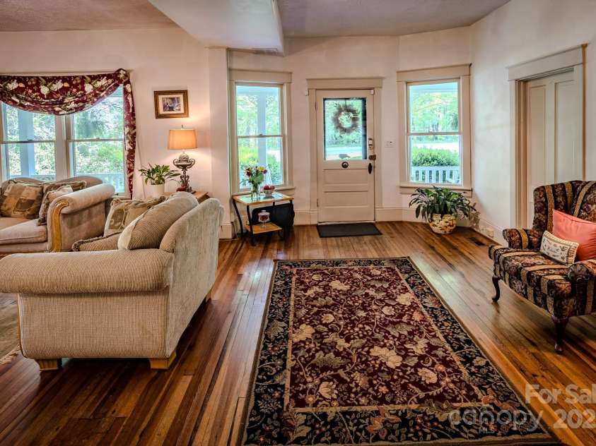 4584 & 4582 NC Highway 194 None, Banner Elk, NC 28604.  MLS# CAR4269014, YatesRealty ID 395. Taylor House Inn - Main Level Entry