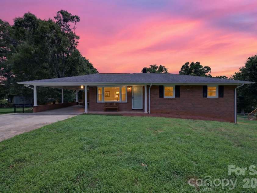 2671 Terrace Drive, Granite Falls, NC 28630.  MLS# CAR4401742, YatesRealty ID 39501. 