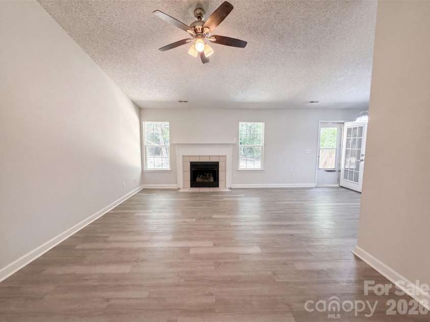 2223 Mancke Drive, Rock Hill, SC 29732.  MLS# CAR4406917, YatesRealty ID 39505. 