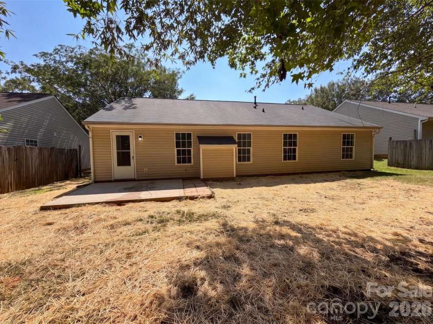 2223 Mancke Drive, Rock Hill, SC 29732.  MLS# CAR4406917, YatesRealty ID 39505. 