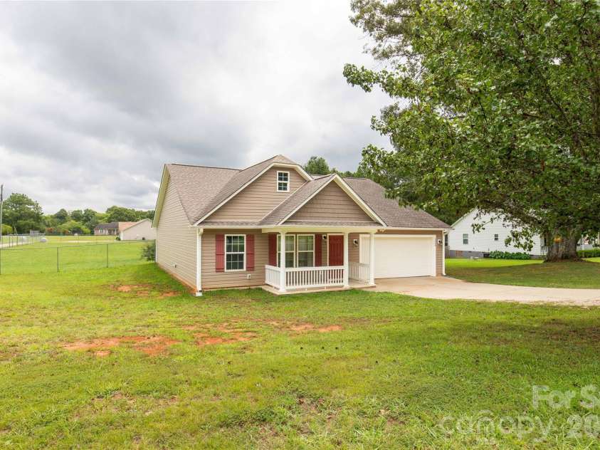 1254 Holland Road, Rock Hill, SC 29732.  MLS# CAR4405830, YatesRealty ID 39506. 