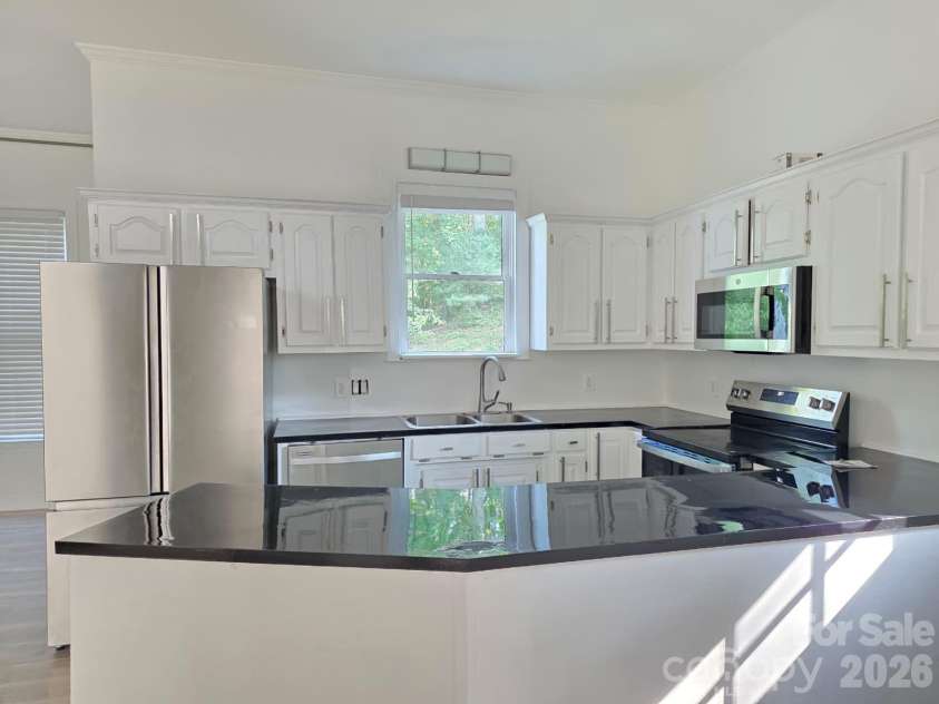 919 Danbrook Circle, Lincolnton, NC 28092.  MLS# CAR4405410, YatesRealty ID 39507. 