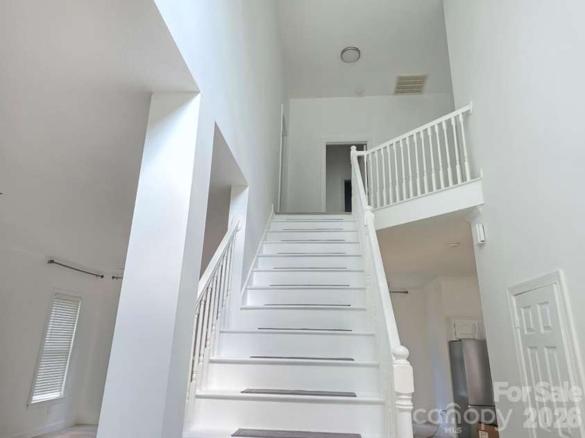 919 Danbrook Circle, Lincolnton, NC 28092.  MLS# CAR4405410, YatesRealty ID 39507. 