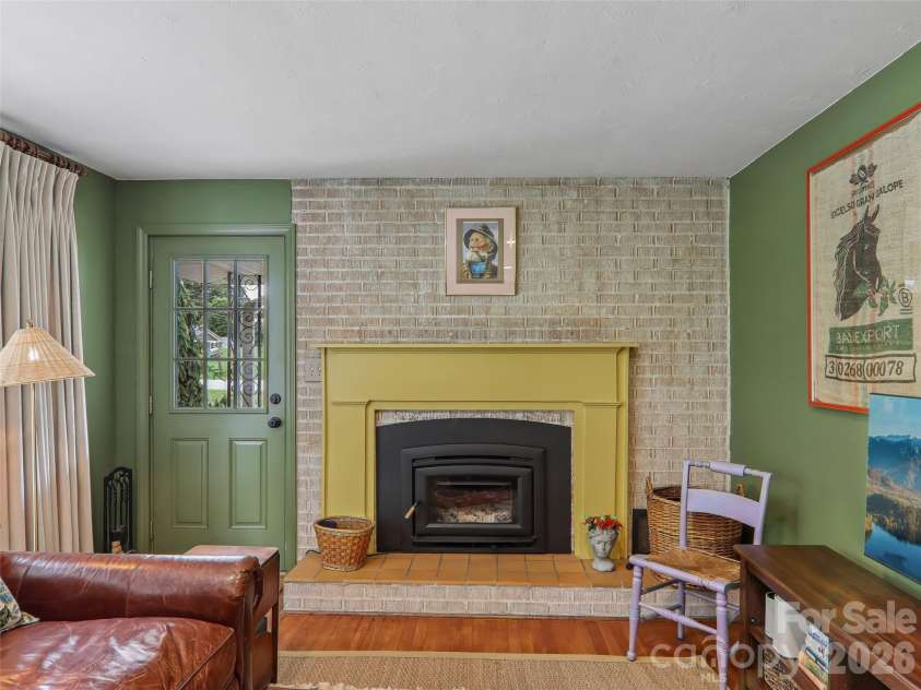 851 Sand Hill Road, Asheville, NC 28806.  MLS# CAR4406866, YatesRealty ID 39508. 