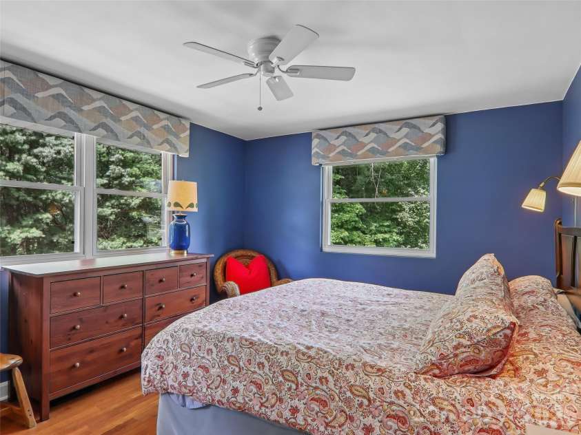 851 Sand Hill Road, Asheville, NC 28806.  MLS# CAR4406866, YatesRealty ID 39508. 