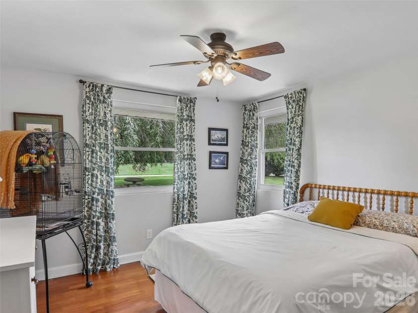 851 Sand Hill Road, Asheville, NC 28806.  MLS# CAR4406866, YatesRealty ID 39508. 