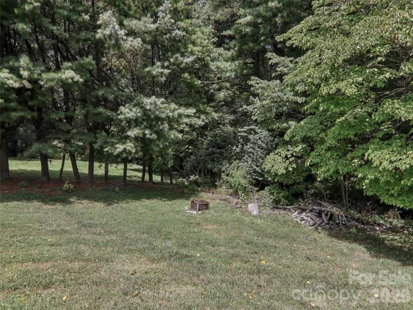 851 Sand Hill Road, Asheville, NC 28806.  MLS# CAR4406866, YatesRealty ID 39508. 