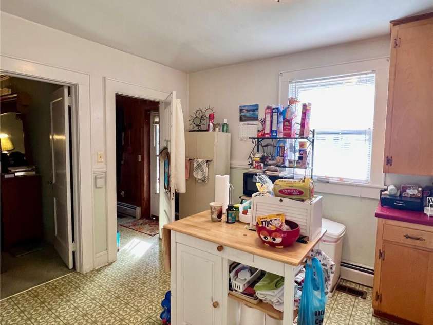 1716 3rd Street, Hickory, NC 28601.  MLS# CAR4201925, YatesRealty ID 3951. 