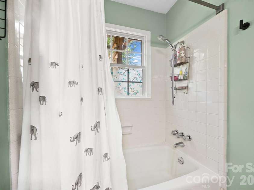 1537 Mcgill Street, Rock Hill, SC 29732.  MLS# CAR4406764, YatesRealty ID 39511. 