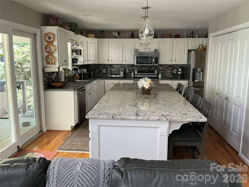 108 Clearwater Drive, Morganton, NC 28655.  MLS# CAR4406370, YatesRealty ID 39512. 