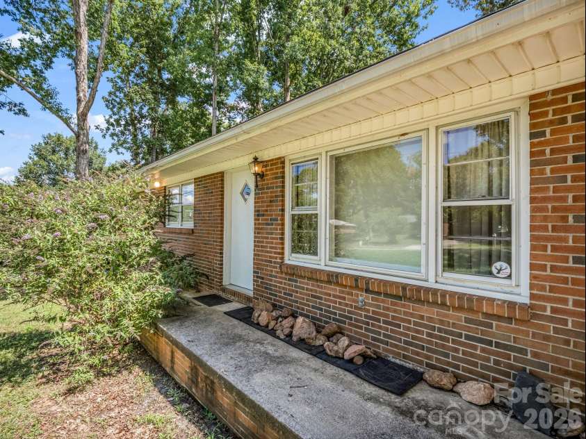 385 Eastview Drive, Bostic, NC 28018.  MLS# CAR4405034, YatesRealty ID 39514. 