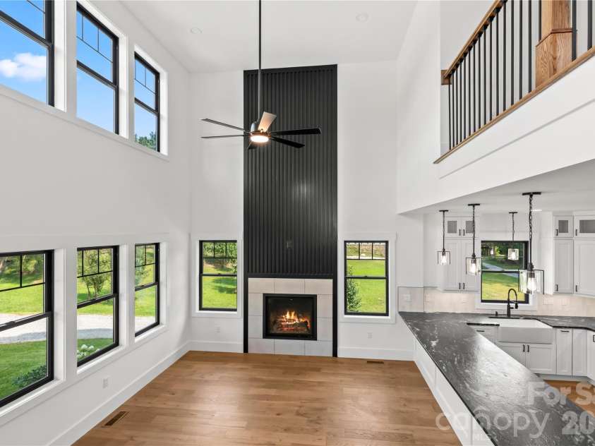 18 Martha Kate Drive, Hendersonville, NC 28792.  MLS# CAR4405948, YatesRealty ID 39516. 