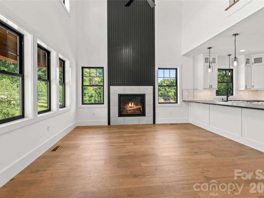 18 Martha Kate Drive, Hendersonville, NC 28792.  MLS# CAR4405948, YatesRealty ID 39516. 