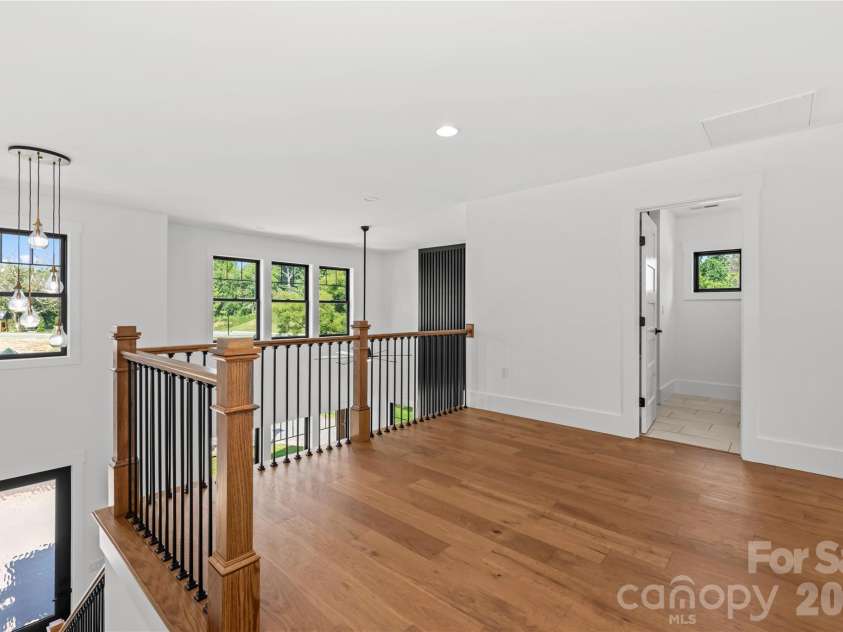 18 Martha Kate Drive, Hendersonville, NC 28792.  MLS# CAR4405948, YatesRealty ID 39516. 