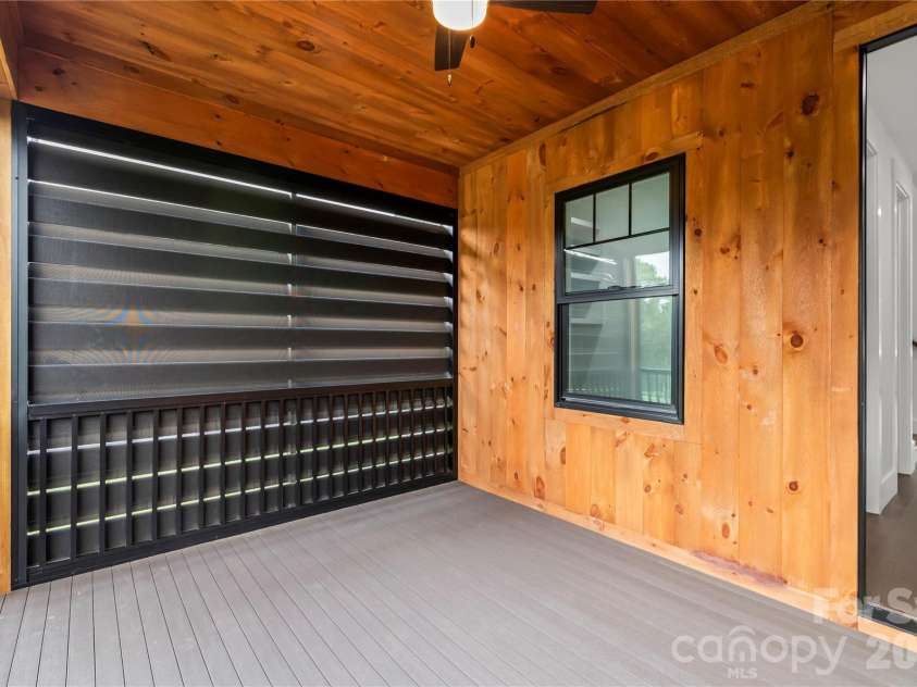 12 Martha Kate Drive, Hendersonville, NC 28792.  MLS# CAR4405787, YatesRealty ID 39519. 