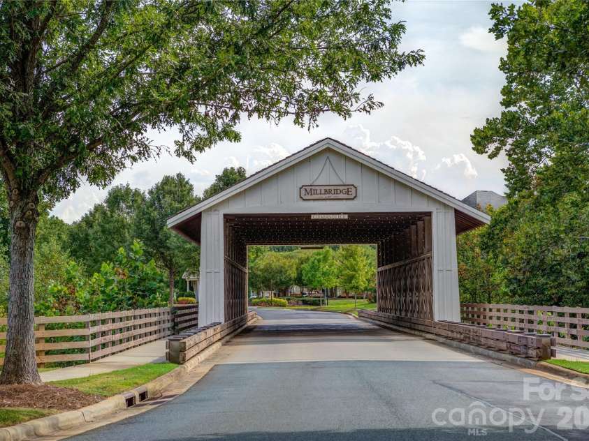 3066 Lydney Circle, Waxhaw, NC 28173.  MLS# CAR4341723, YatesRealty ID 3952. 