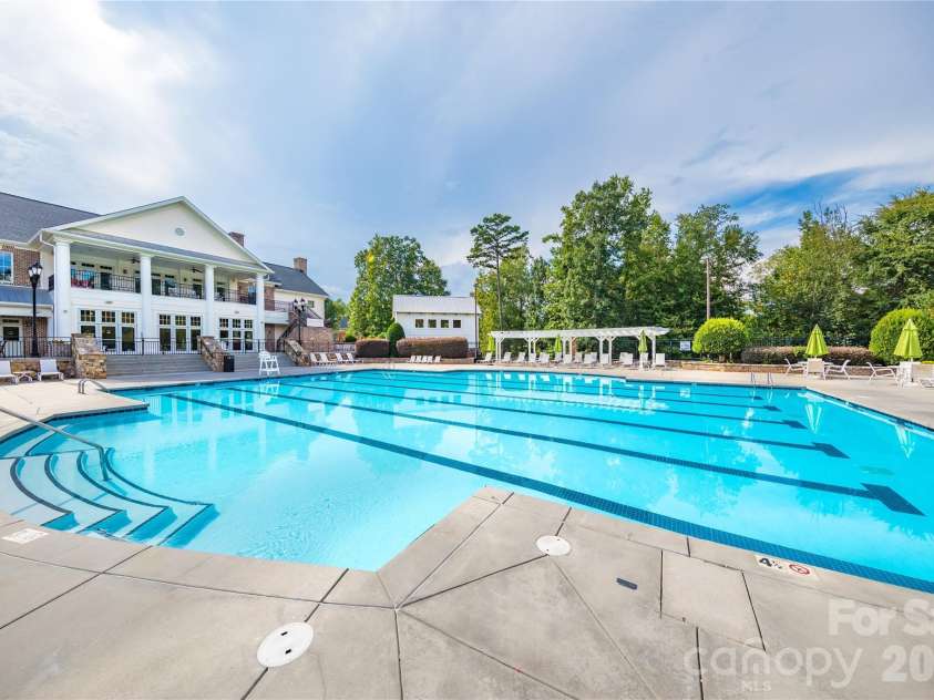 3066 Lydney Circle, Waxhaw, NC 28173.  MLS# CAR4341723, YatesRealty ID 3952. 