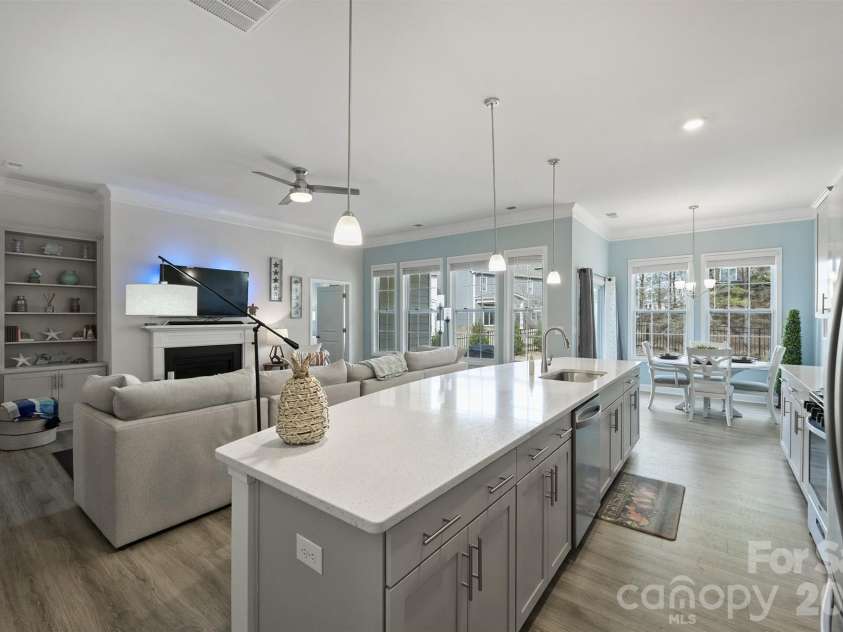 3066 Lydney Circle, Waxhaw, NC 28173.  MLS# CAR4341723, YatesRealty ID 3952. 
