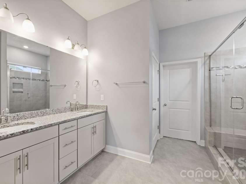 3066 Lydney Circle, Waxhaw, NC 28173.  MLS# CAR4341723, YatesRealty ID 3952. 
