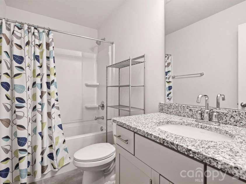 3066 Lydney Circle, Waxhaw, NC 28173.  MLS# CAR4341723, YatesRealty ID 3952. 