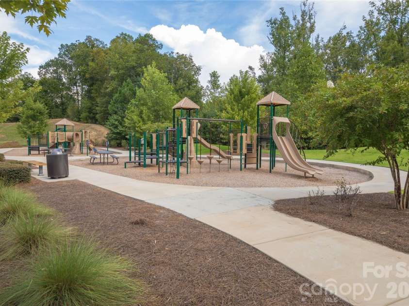 3066 Lydney Circle, Waxhaw, NC 28173.  MLS# CAR4341723, YatesRealty ID 3952. 