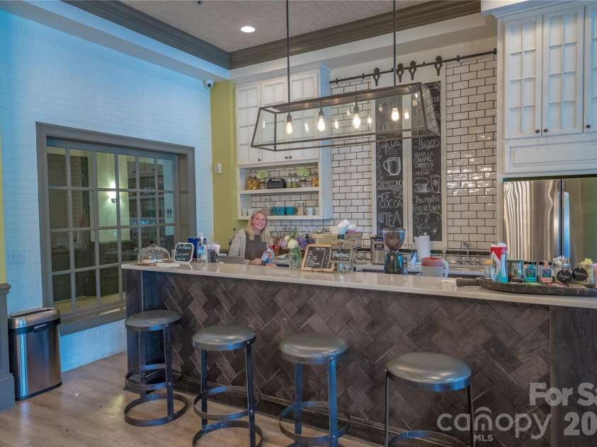3066 Lydney Circle, Waxhaw, NC 28173.  MLS# CAR4341723, YatesRealty ID 3952. 