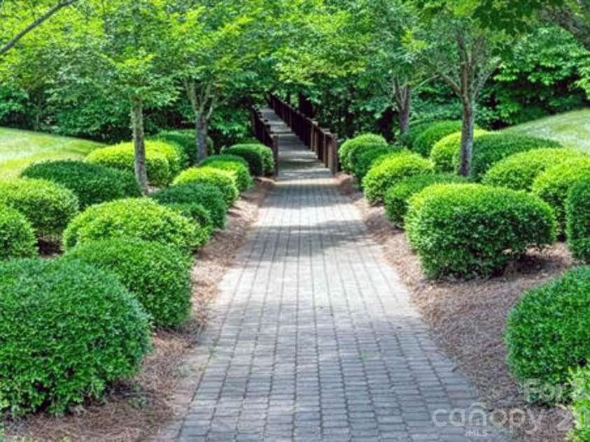 3066 Lydney Circle, Waxhaw, NC 28173.  MLS# CAR4341723, YatesRealty ID 3952. 