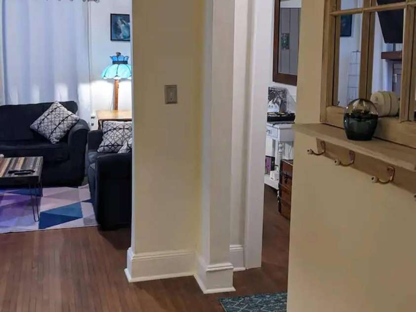 4033 Tyvola Road, Charlotte, NC 28208.  MLS# CAR4338292, YatesRealty ID 3952. 