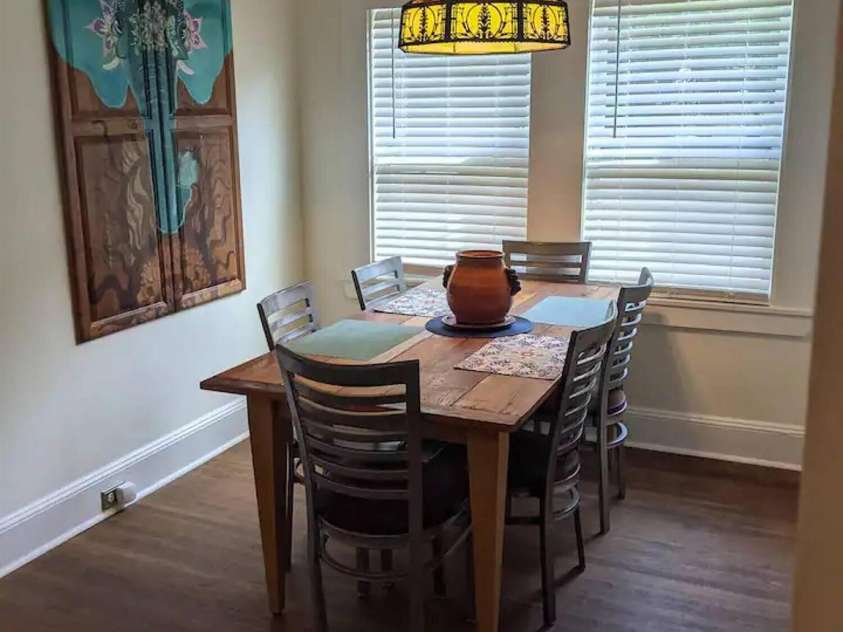 4033 Tyvola Road, Charlotte, NC 28208.  MLS# CAR4338292, YatesRealty ID 3952. 