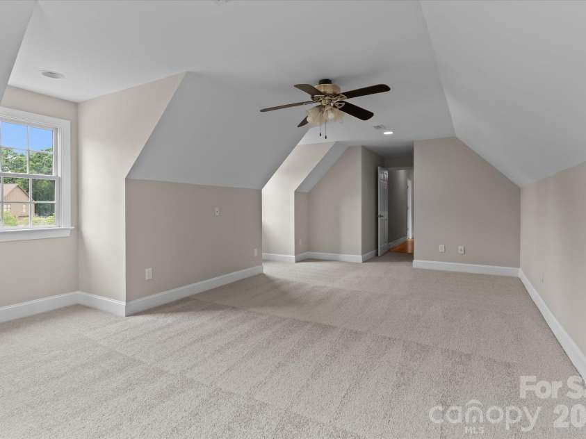 136 Summerchase Lane, Mooresville, NC 28117.  MLS# CAR4406653, YatesRealty ID 39521. 