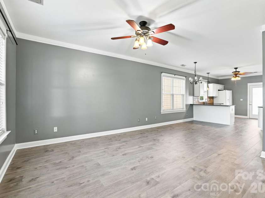11209 Blue Cedar Lane, Charlotte, NC 28277.  MLS# CAR4402724, YatesRealty ID 39522. 