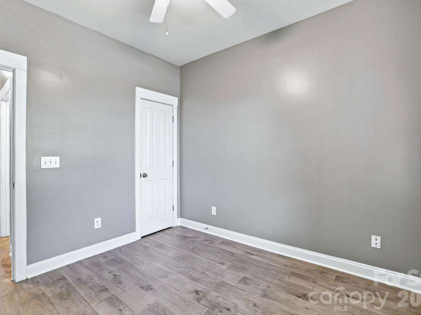 11209 Blue Cedar Lane, Charlotte, NC 28277.  MLS# CAR4402724, YatesRealty ID 39522. 