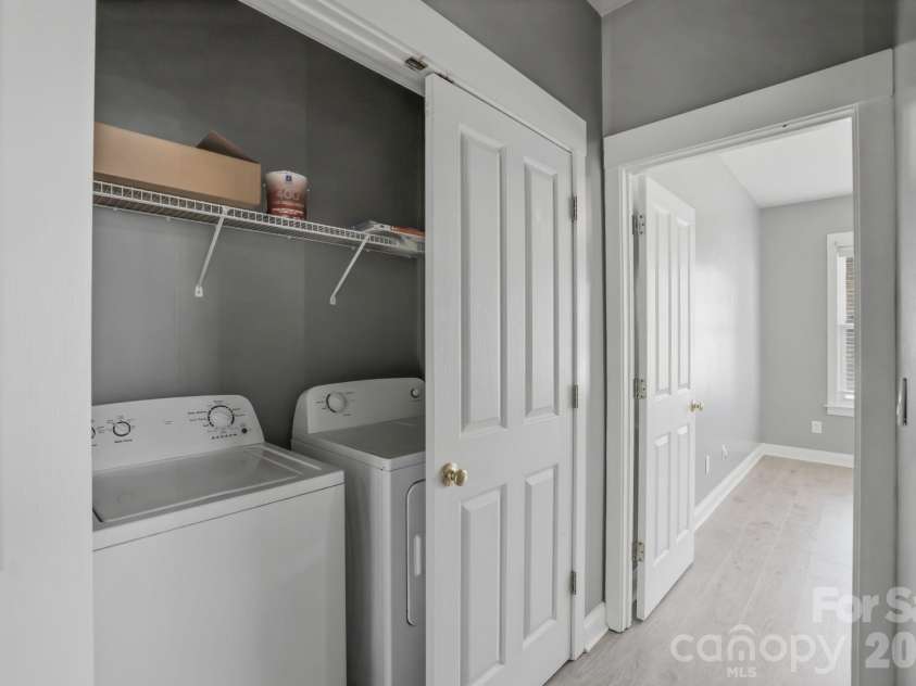 11209 Blue Cedar Lane, Charlotte, NC 28277.  MLS# CAR4402724, YatesRealty ID 39522. 