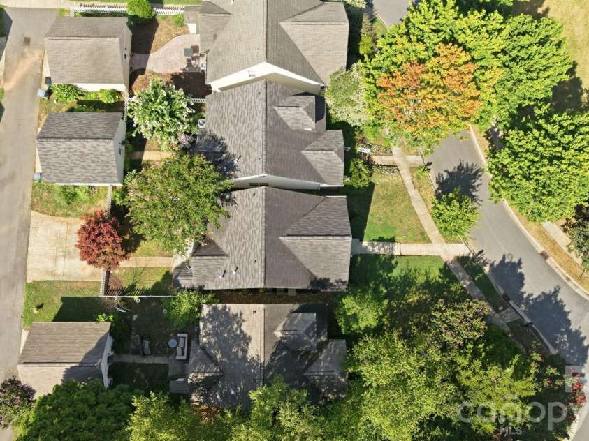 11209 Blue Cedar Lane, Charlotte, NC 28277.  MLS# CAR4402724, YatesRealty ID 39522. 