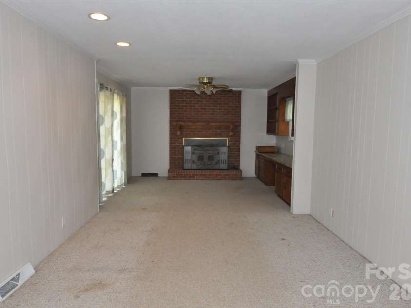 3693 Bethlehem Road, Blackstock, SC 29014.  MLS# CAR4383961, YatesRealty ID 39525. 
