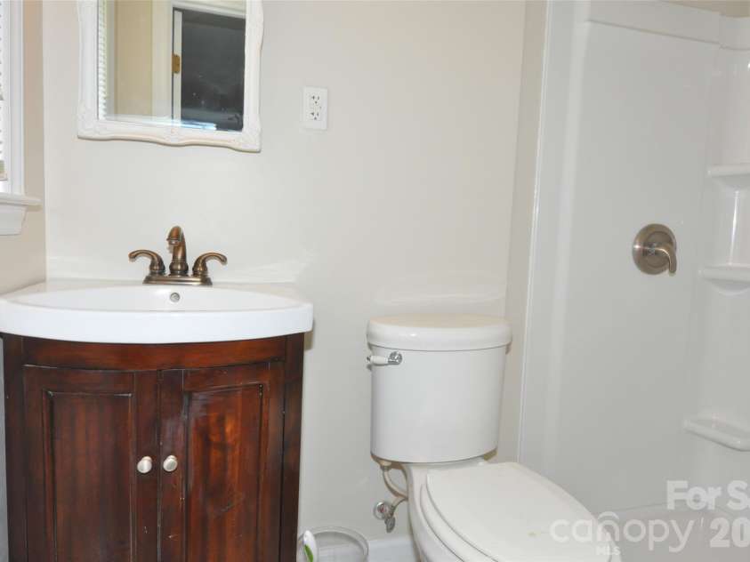 3693 Bethlehem Road, Blackstock, SC 29014.  MLS# CAR4383961, YatesRealty ID 39525. 