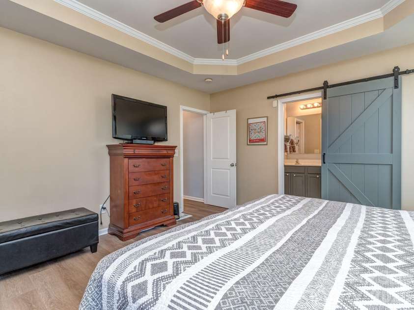 2126 Aston Mill Place, Charlotte, NC 28273.  MLS# CAR4404908, YatesRealty ID 39527. 