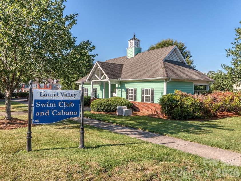 2126 Aston Mill Place, Charlotte, NC 28273.  MLS# CAR4404908, YatesRealty ID 39527. 