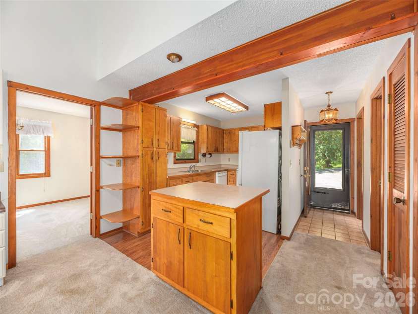 1575 Red Maple Drive, Waynesville, NC 28785.  MLS# CAR4397209, YatesRealty ID 39528. 