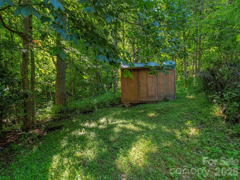 1575 Red Maple Drive, Waynesville, NC 28785.  MLS# CAR4397209, YatesRealty ID 39528. 