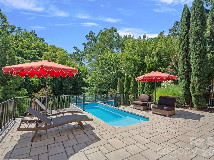 630 James Alexander Way, Davidson, NC 28036.  MLS# CAR4400382, YatesRealty ID 39529. 