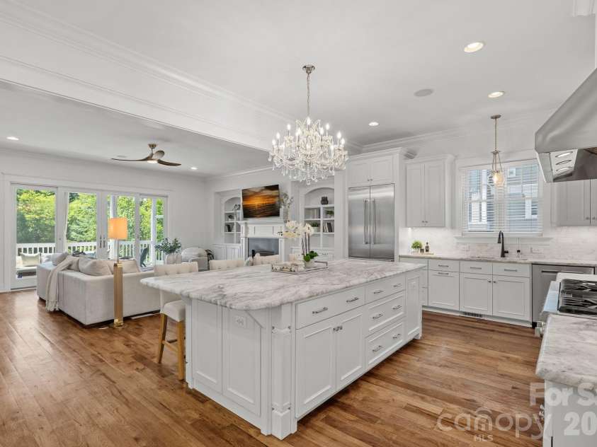 630 James Alexander Way, Davidson, NC 28036.  MLS# CAR4400382, YatesRealty ID 39529. 