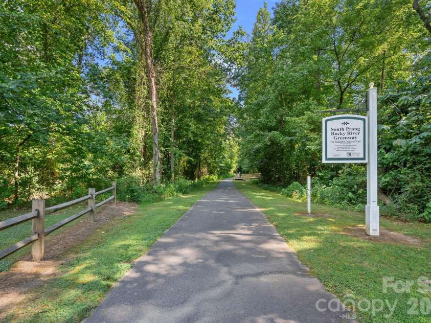 630 James Alexander Way, Davidson, NC 28036.  MLS# CAR4400382, YatesRealty ID 39529. 