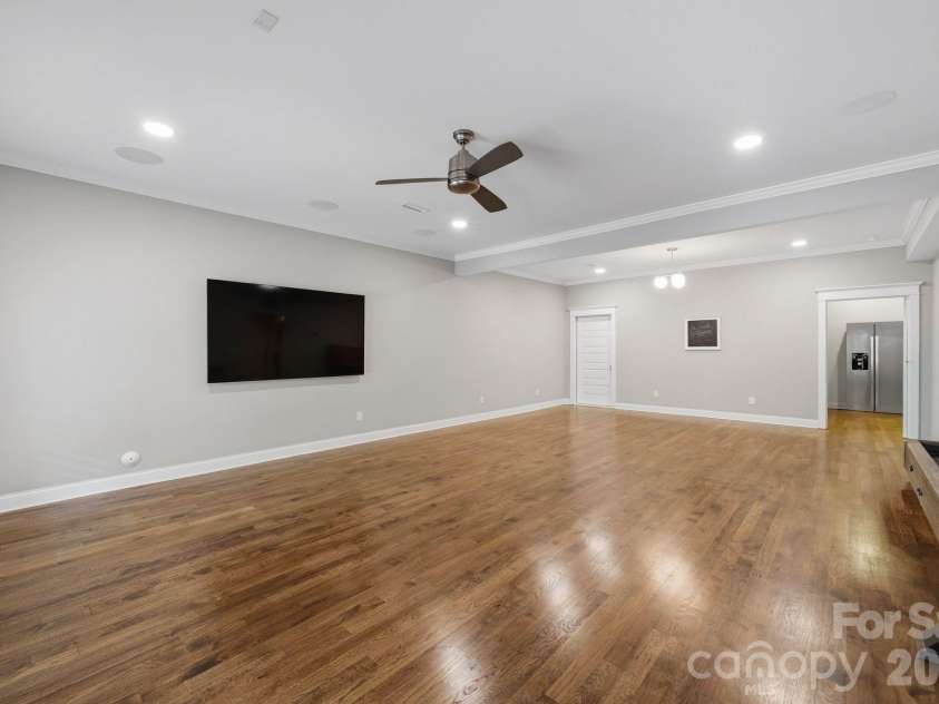 630 James Alexander Way, Davidson, NC 28036.  MLS# CAR4400382, YatesRealty ID 39529. 
