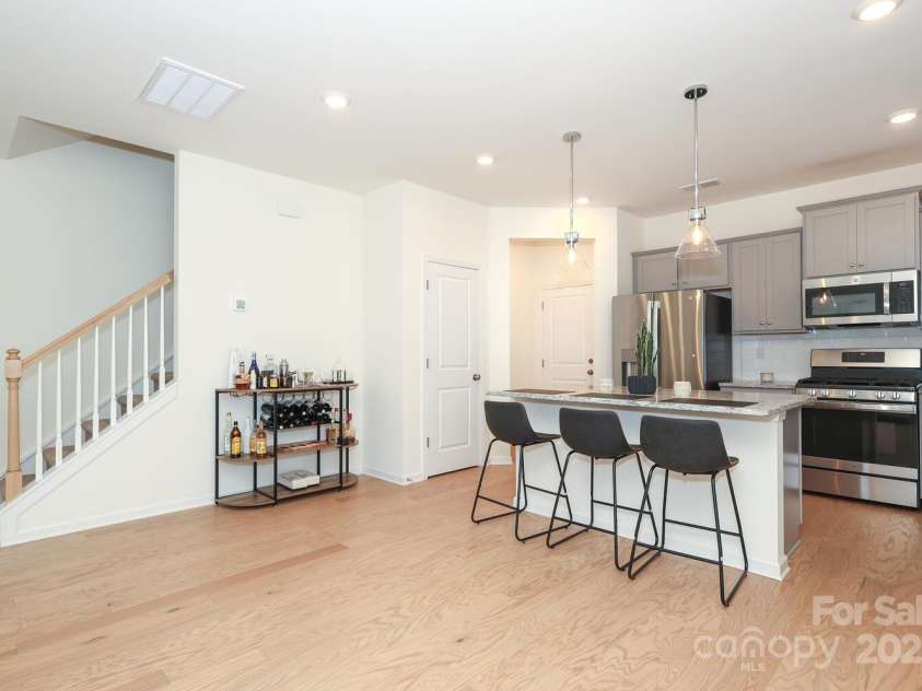 336 Abington Street, Matthews, NC 28104.  MLS# CAR4234511, YatesRealty ID 3953. 