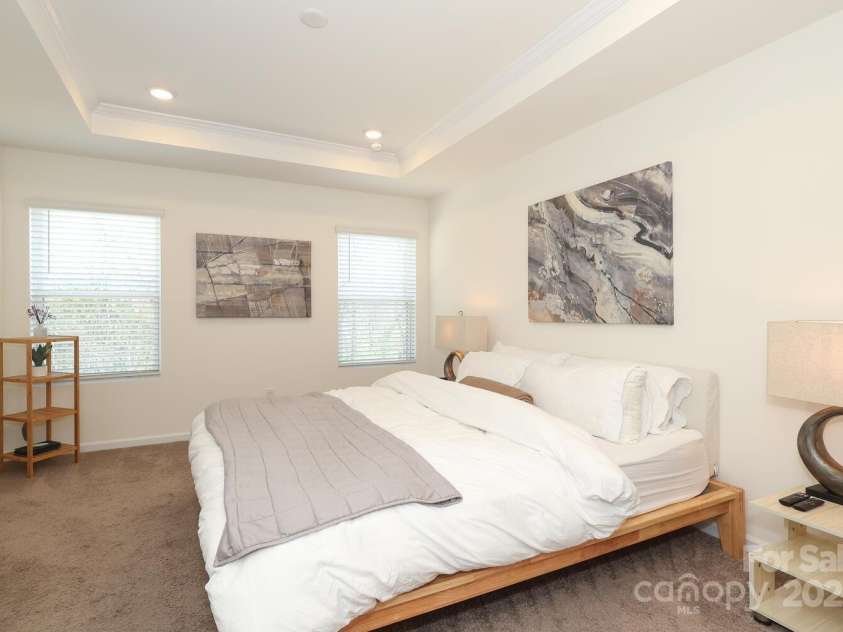 336 Abington Street, Matthews, NC 28104.  MLS# CAR4234511, YatesRealty ID 3953. MBR