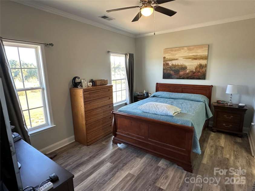 6050 White Plains Church Road, Pageland, SC 29728.  MLS# CAR4315623, YatesRealty ID 3953. Primary bedroom 