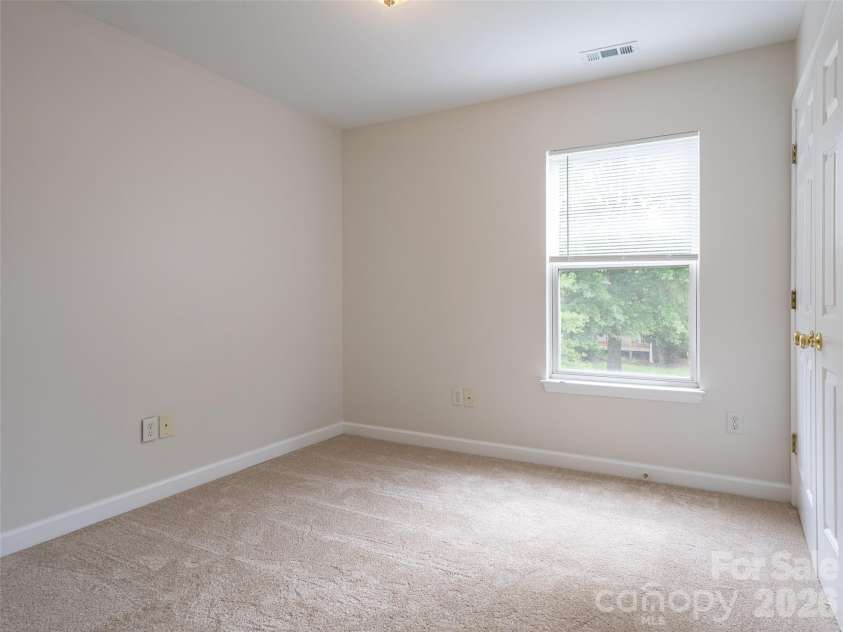 23 Scottish Circle, Asheville, NC 28803.  MLS# CAR4405916, YatesRealty ID 39530. 