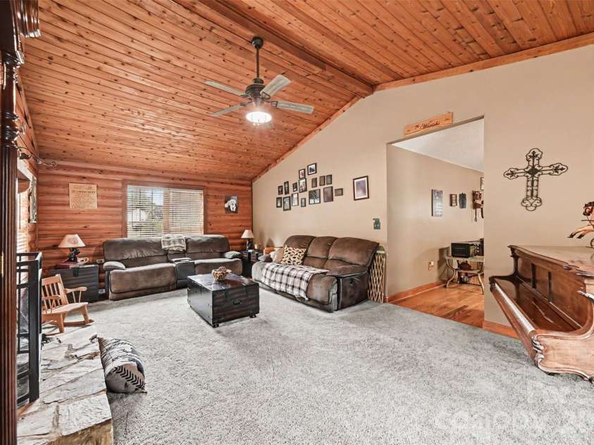 3999 Fincher Road, Matthews, NC 28104.  MLS# CAR4403875, YatesRealty ID 39532. 