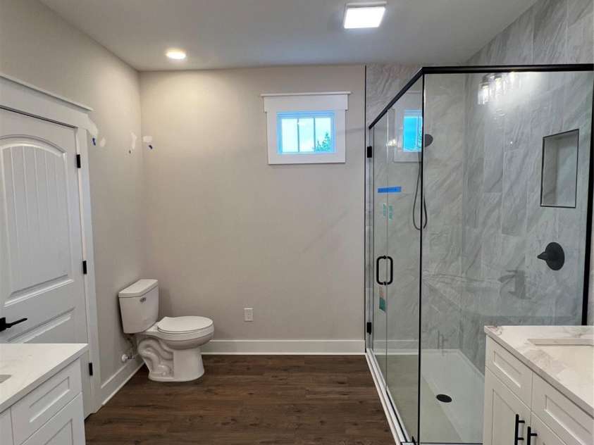 1879 Shiloh Road, Claremont, NC 28610.  MLS# CAR4406276, YatesRealty ID 39533. Primary Bath
